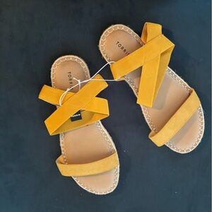 Torrid sandals shoes yellow new never worn size 13 W 13 13w